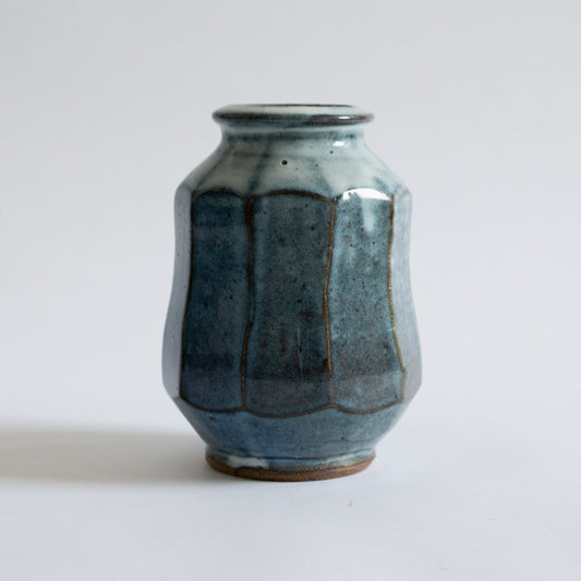Unique Stoneware Vase, Mike Dodd, England. Late 20th century.
